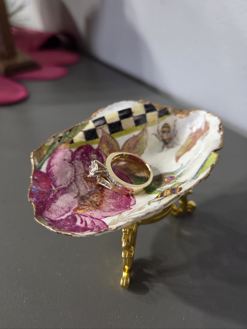 MacKenzie Inspired Design Oyster Shell  Jewerly Dish Handcrafted By Theresa